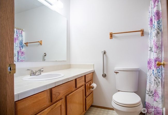 Full bathroom | Image 13