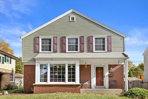 4416 N Sheffield Avenue, Shorewood, WI, 53211 | Card Image