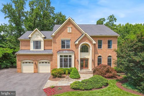 7909 Paloma Ct, BETHESDA, MD, 20817-5551 | Card Image