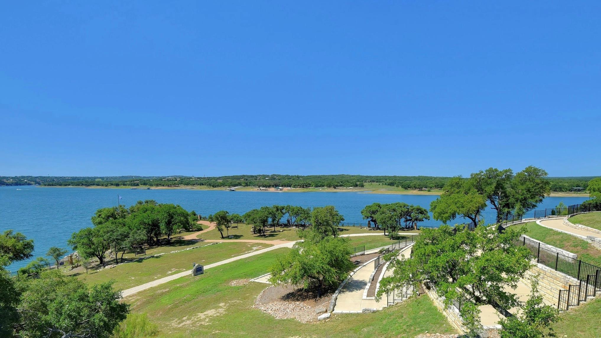 Residential in Lago Vista 5