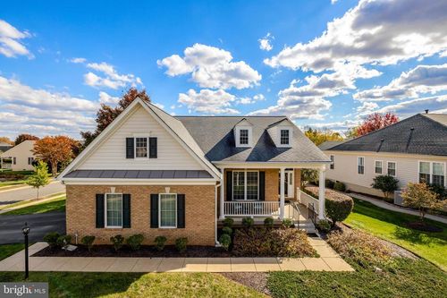 5226 Canyon Creek Way, HAYMARKET, VA, 20169-6136 | Card Image