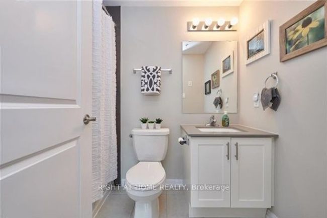 302 - 302 Essa Rd, Condo with 3 bedrooms, 2 bathrooms and 1 parking in Barrie ON | Image 13