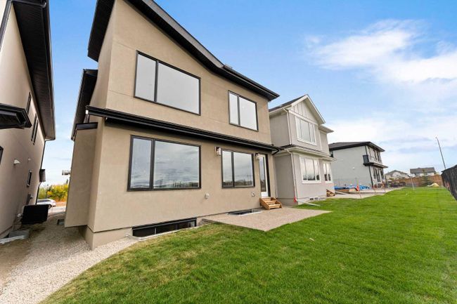 56 Coulee Crescent Sw, Home with 4 bedrooms, 3 bathrooms and 4 parking in Calgary AB | Image 48