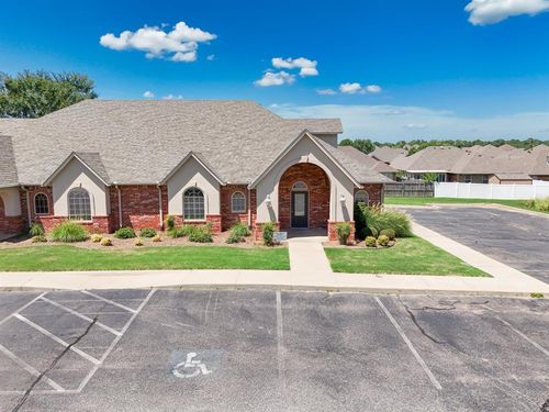 ste-400-2510 E Independence St, Shawnee, OK, 74804-1839 | Card Image