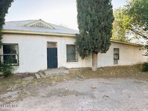 250 Trotter Ct, Anthony, NM, 88021-9338 | Card Image