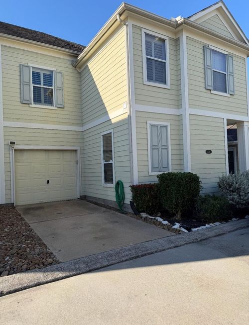 4514 Plum Creek Forest Ln, Houston, TX, 77087-2562 | Card Image