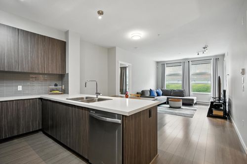 104-607 Cottonwood Ave, Coquitlam, BC, V3J0H1 | Card Image
