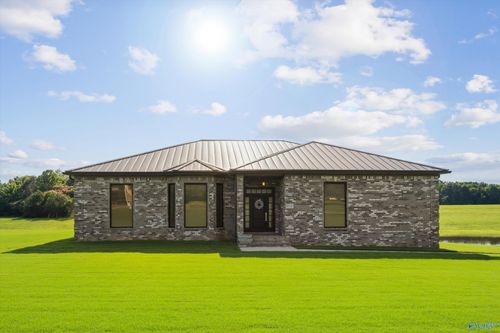 18543 Tillman Mill Rd, Athens, AL, 35614-5010 | Card Image