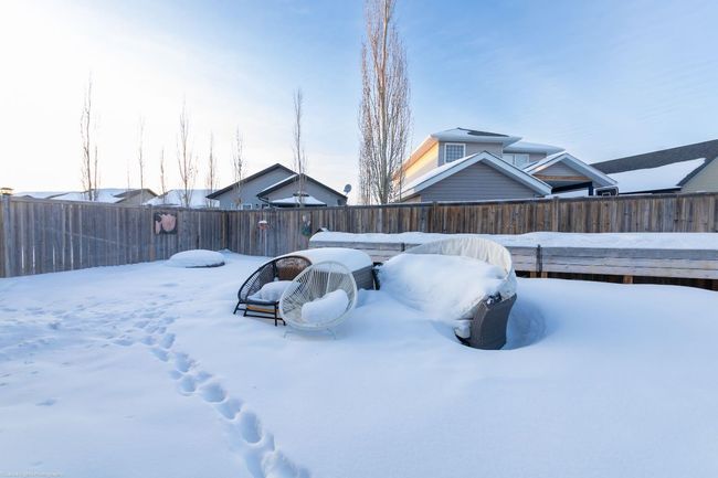 7004 39 Th Street, House other with 5 bedrooms, 3 bathrooms and 5 parking in Lloydminster AB | Image 39