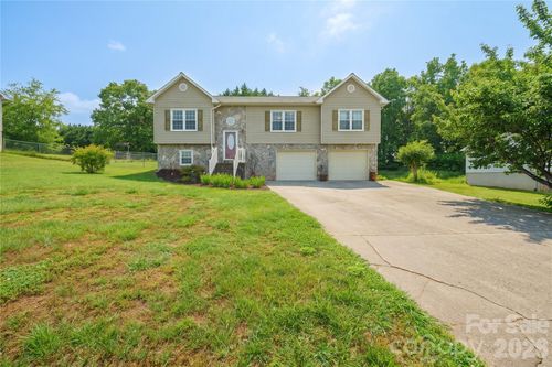 3868 W Nc 10 Hwy, Newton, NC, 28658-8873 | Card Image