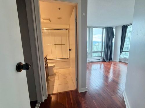 2902-1200 W Georgia St, Vancouver, BC, V6E4R2 | Card Image