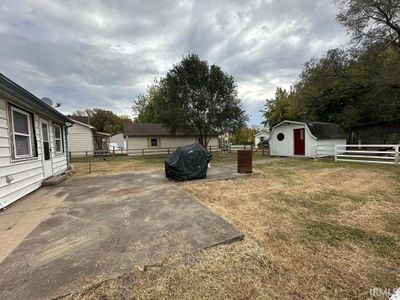 39 Sw F Street, House other with 1 bedrooms, 1 bathrooms and null parking in Linton IN | Image 3