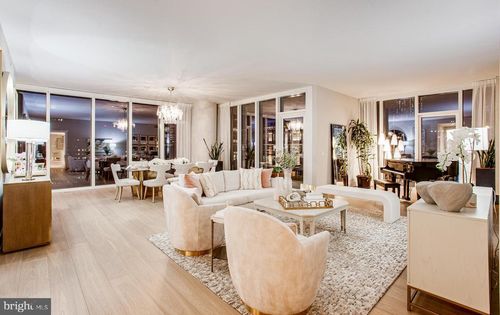 unit-2501-301 S Broad St, PHILADELPHIA, PA, 19107-6297 | Card Image