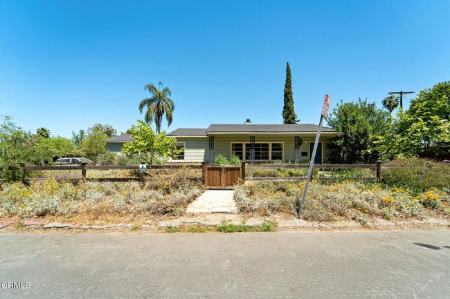 front main | Image 4