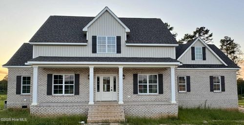 7476 Sweetwater Dr, Nashville, NC, 27856-6202 | Card Image