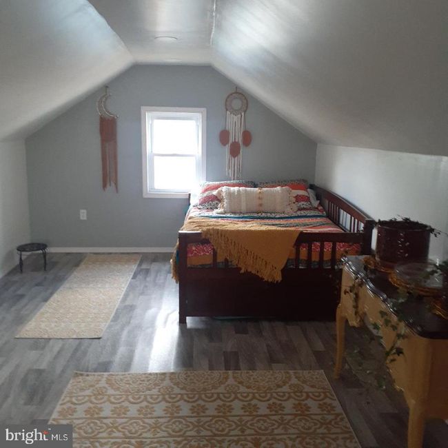 547 E Main St, House other with 4 bedrooms, 3 bathrooms and null parking in HEGINS PA | Image 34