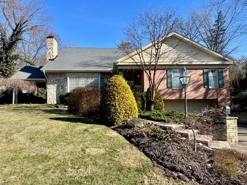 308 Rosslyn Rd, Carnegie, PA, 15106-1036 | Card Image