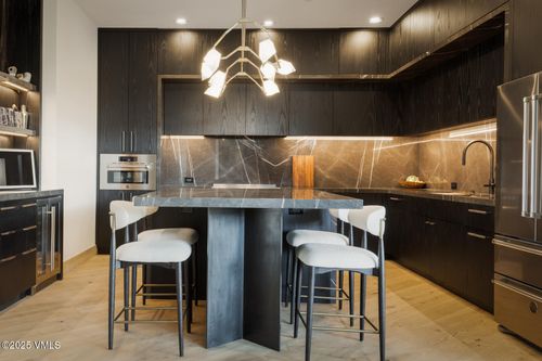 r-201-295 Main St, Edwards, CO, 81632-7932 | Card Image