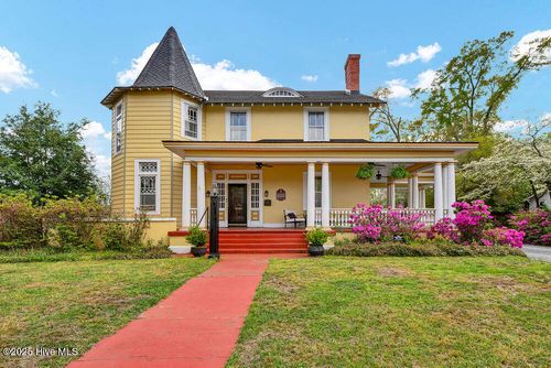 416 Central Blvd, Wilmington, NC, 28401-6918 | Card Image