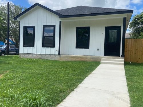 116 Field Street, Luling, TX, 78648 | Card Image