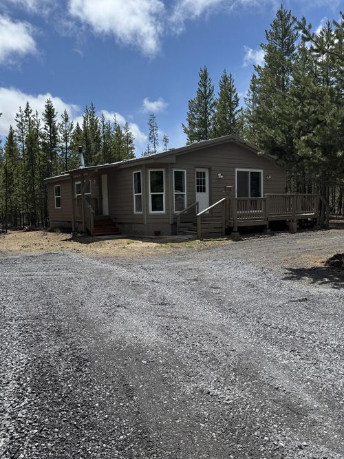 11414 Zeb Ct, Crescent Lake, OR, 97733-7185 | Card Image