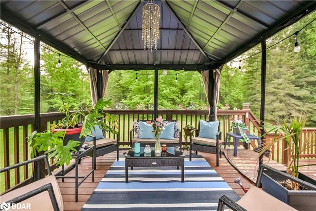 8468 8 Th Line, House other with 4 bedrooms, 2 bathrooms and 8 parking in Utopia ON | Image 9