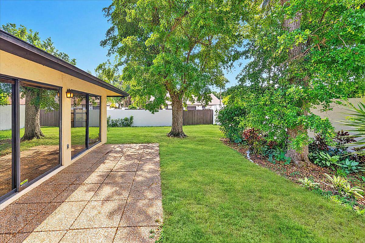 Residential Lease in Delray Beach 3