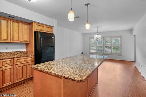 6-8302 Charter Club Cir, FORT MYERS, FL, 33919-6879 | Card Image