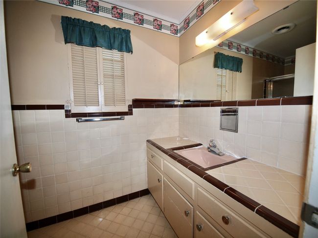 1431 Brazos St, House other with 4 bedrooms, 2 bathrooms and null parking in Graham TX | Image 30