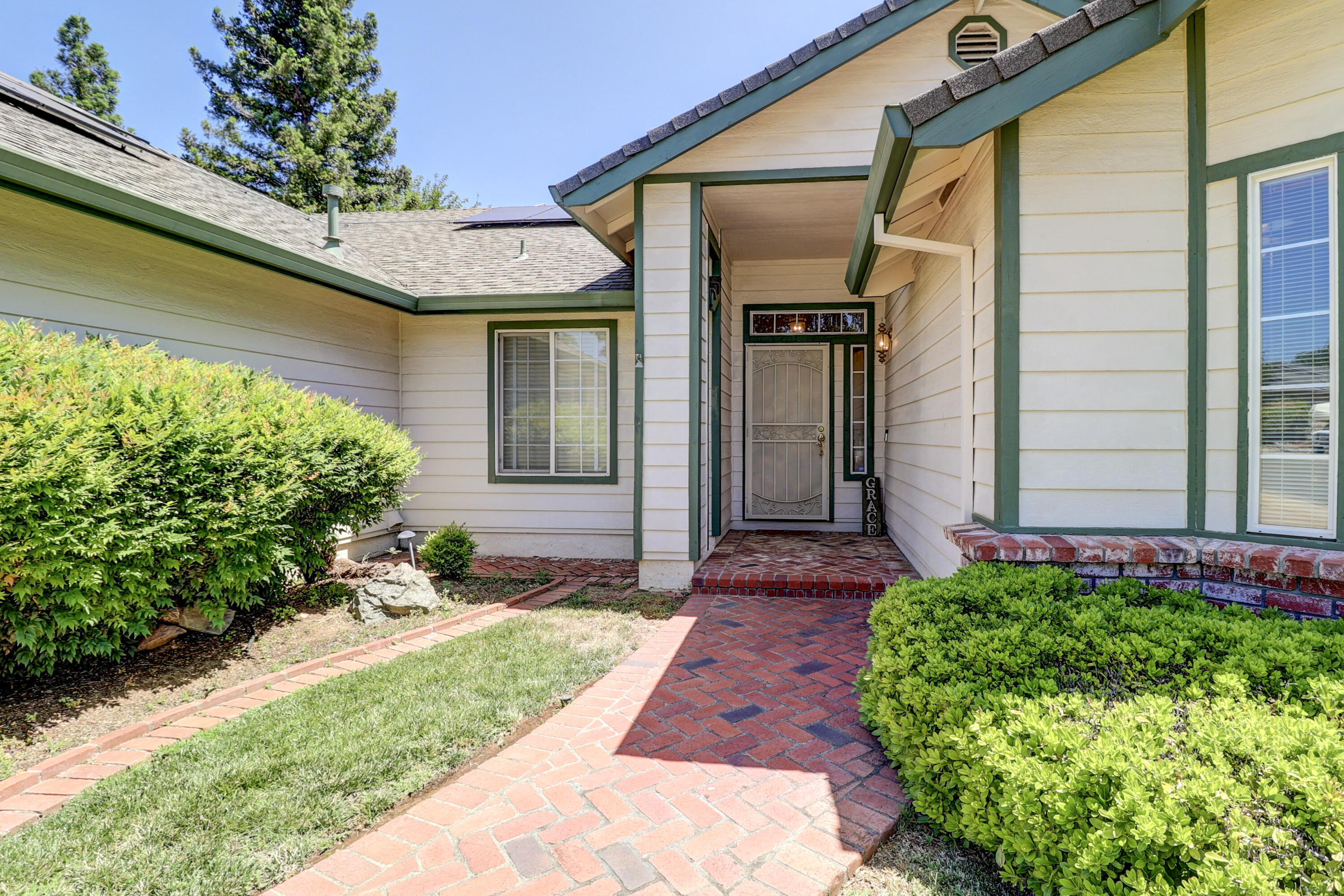 Residential in Shasta Lake 2