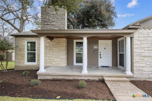 615 W Royal Ave, Temple, TX, 76501-1633 | Card Image