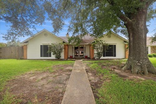 1120 Meadowvale Dr, Beaumont, TX, 77706-3881 | Card Image