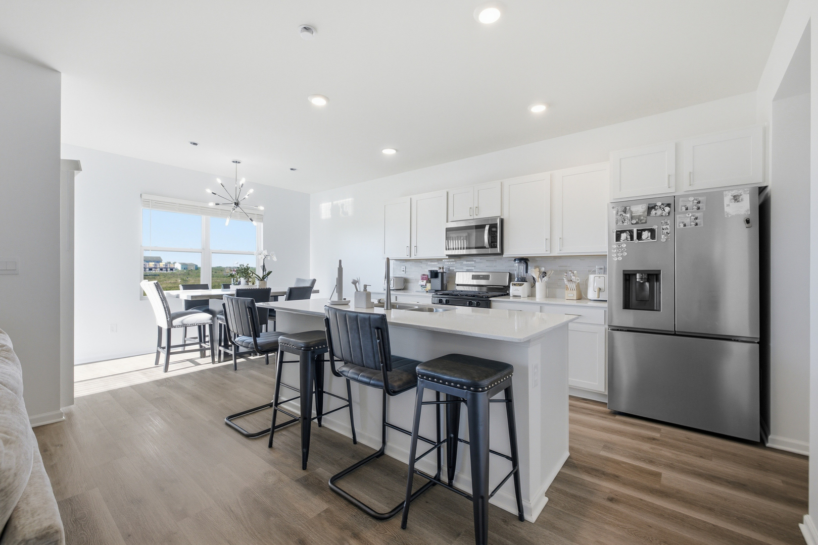 Residential Lease in Pingree Grove 4