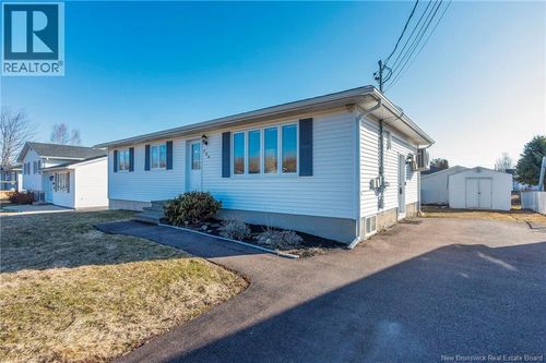 264 Tobias Ave, Riverview, NB, E1B4W1 | Card Image