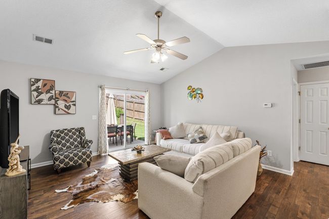 308 Juniper Leaf Way, House other with 3 bedrooms, 2 bathrooms and null parking in Greer SC | Image 6
