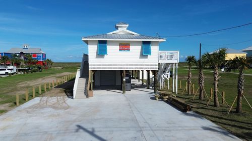 1842 Highway 1, Grand Isle, LA, 70358-9714 | Card Image