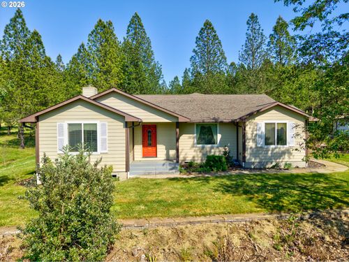 757 Echo Dr, Roseburg, OR, 97470 | Card Image
