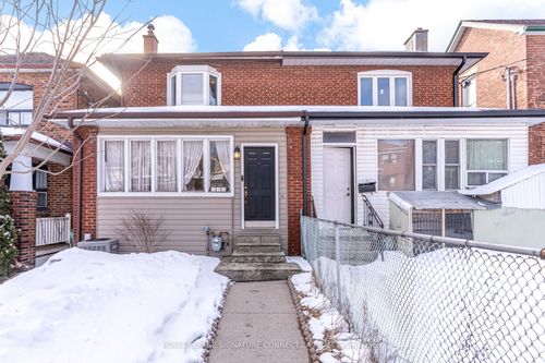 158 Mcroberts Ave, Toronto, ON, M6E4P5 | Card Image