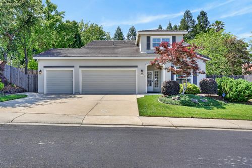 111 Hingham Sq, Folsom, CA, 95630-6403 | Card Image