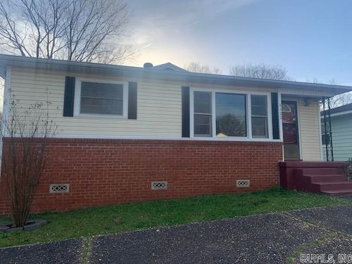 4120 Burks Ave, North Little Rock, AR, 72118-4426 | Card Image