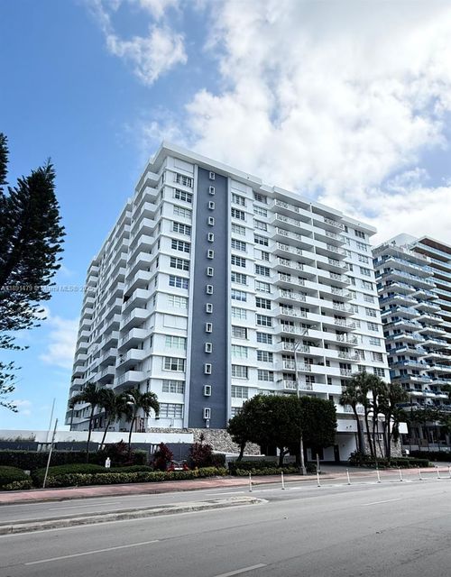 apt-7b-5825 Collins Ave, Miami Beach, FL, 33140-2208 | Card Image