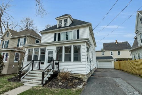 251 Pleasant Ave, Hamburg, NY, 14075-4831 | Card Image