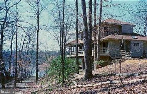 25305 Sandy Point Rd, GREENSBORO, MD, 21639-1236 | Card Image