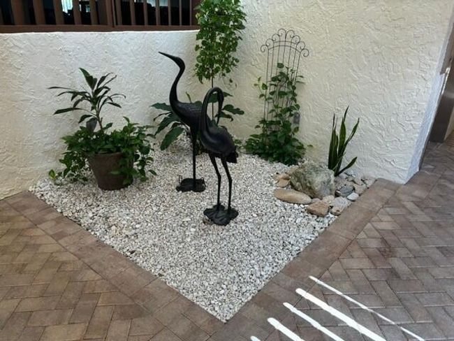 APT-403B - 162 Se Saint Lucie Blvd, Condo with 2 bedrooms, 2 bathrooms and null parking in Stuart FL | Image 6