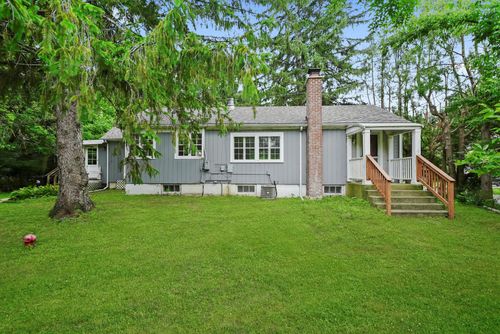 115 Eastwood Ave, Port Barrington, IL, 60010-1019 | Card Image