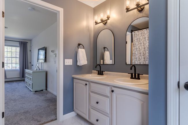 50 Meadow Ln, House other with 3 bedrooms, 3 bathrooms and null parking in Rochester NH | Image 24