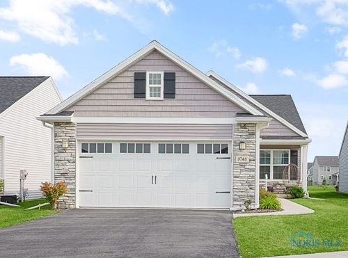 8748 Lidstrom Court, Sylvania, OH, 43560 | Card Image