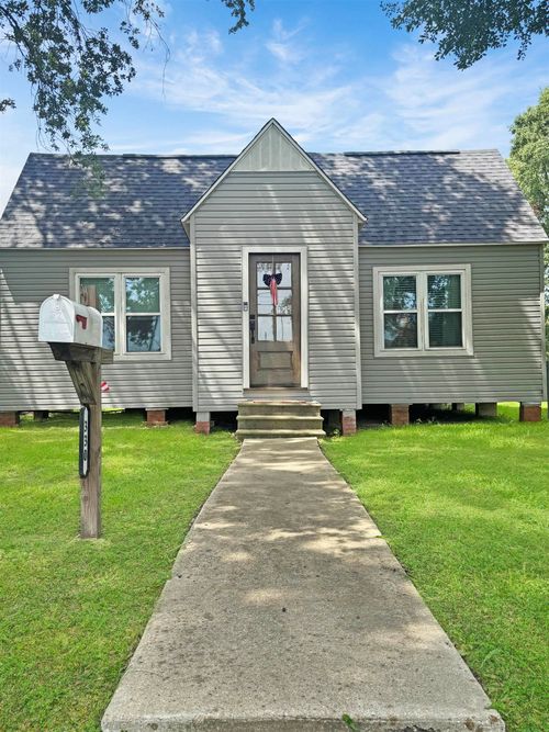 330 Avenue E, Port Neches, TX, 77651-3031 | Card Image
