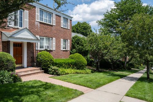apt-7a-53 Nathan Hale Dr, Huntington, NY, 11743-7003 | Card Image