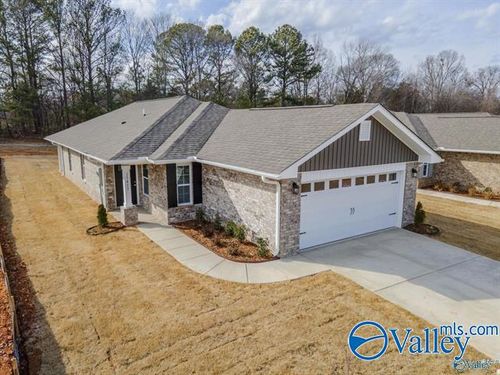 15472 Lapwing Cv, Athens, AL, 35611-4507 | Card Image